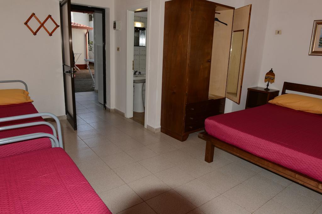 Villaggio La Pantera Rosa 斯卡莱阿 客房 照片